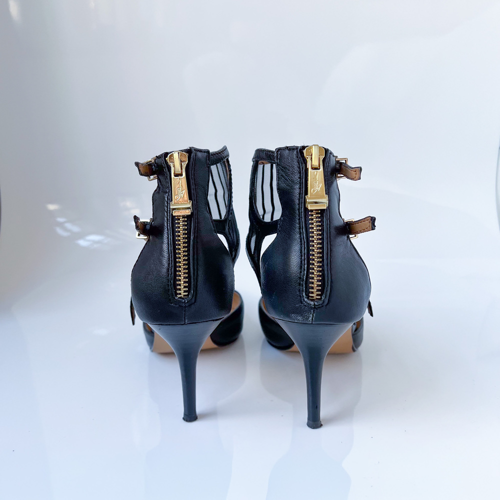 Report Signature Latrice D Leather Black Strappy Pumps Heels Size 8 - Picture 6 of 13